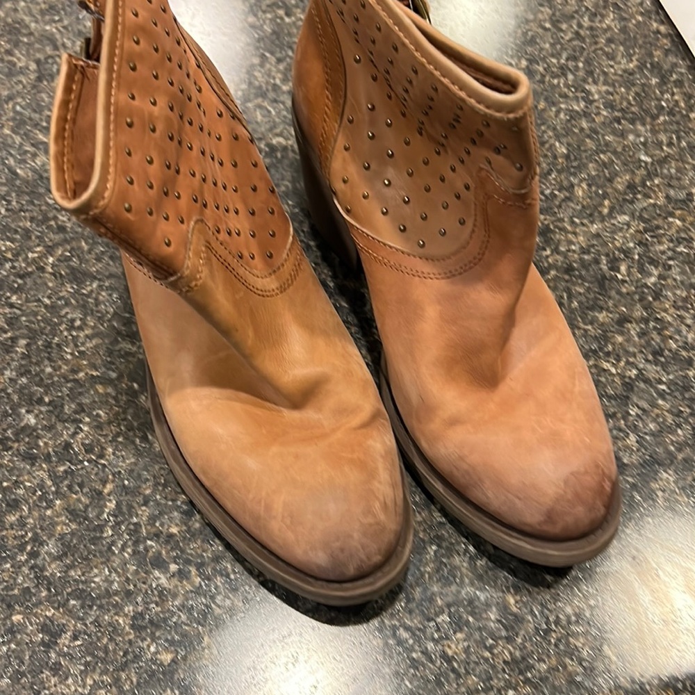 Lucky brand called studded leather ankle boots with 2 inch heel Sz 10.5